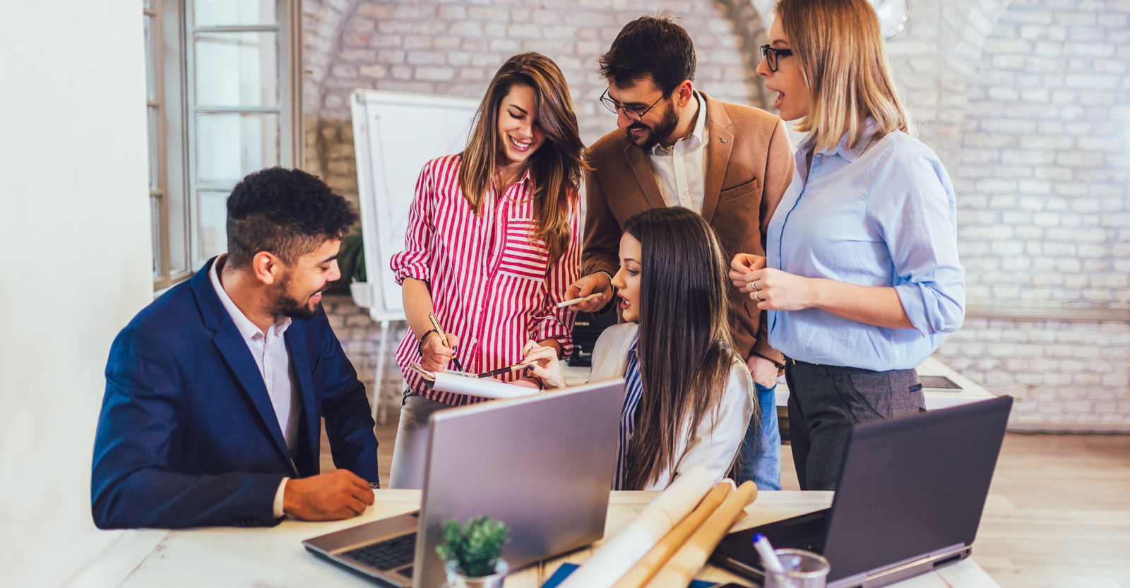 O que é empreendedorismo social e como funciona na prática, O que são negócios sociais e como eles geram lucro com impacto, Estratégias para gerar impacto social com pouco investimento, O que é responsabilidade social empresarial na prática